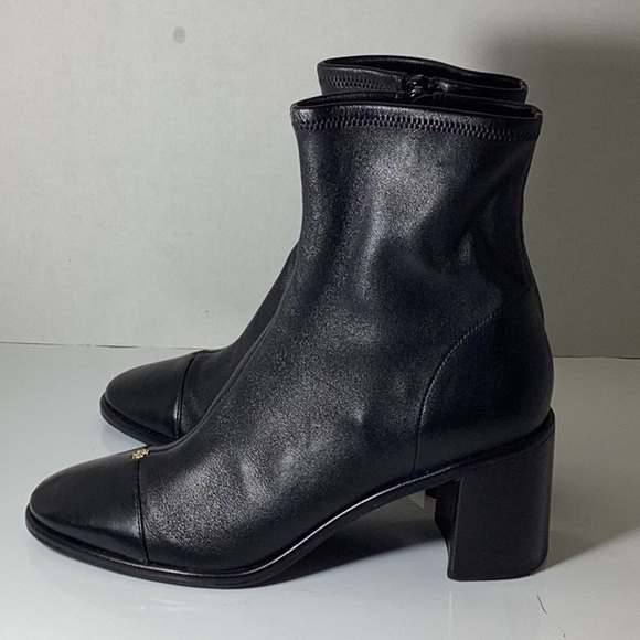 Tory Burch
Women's Cap Toe Ankle Boots - Picture 6 of 11